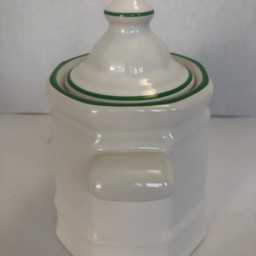 Sugar Bowl & Lid Christmas Heritage by Pfaltzgraff